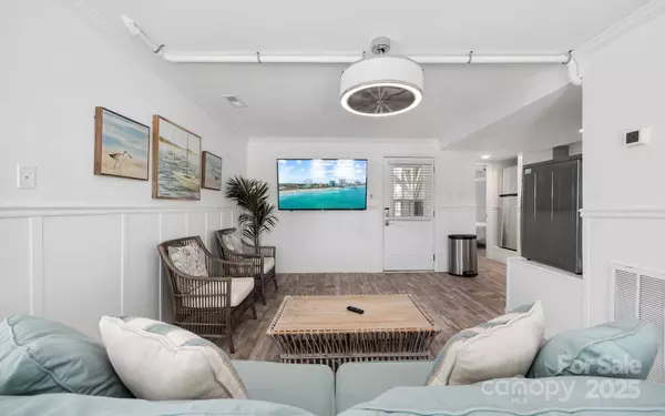 307 53rd AVE N, North Myrtle Beach, SC 29582