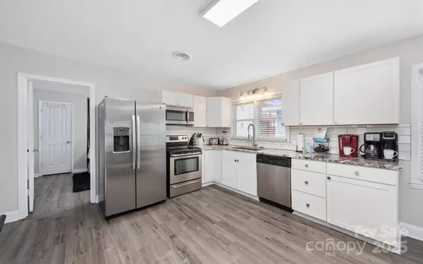 213 30th AVE N, North Myrtle Beach, SC 29582