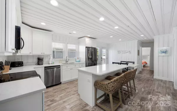 307 53rd AVE N, North Myrtle Beach, SC 29582