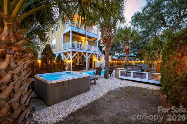 120 Rainbow DR, Murrells Inlet, SC 29576