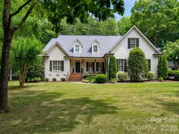 611 Pacer LN, Marvin, NC 28173