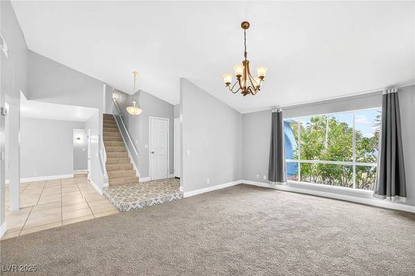 3675 Winner DR, Las Vegas, NV 89120