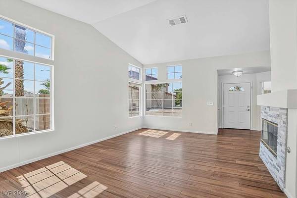 4540 Strato Jet WAY, North Las Vegas, NV 89031