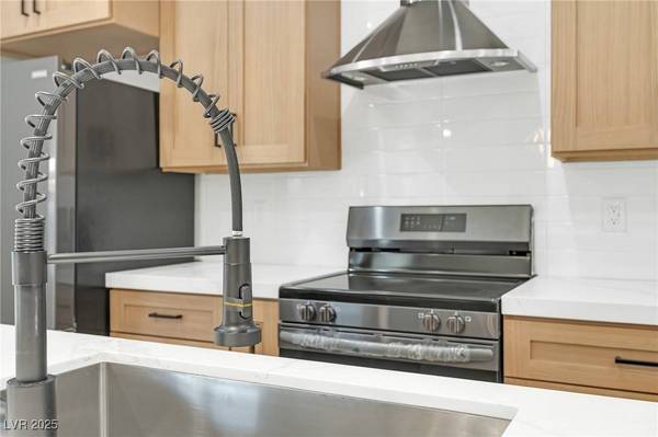 4765 E Cincinnati AVE, Las Vegas, NV 89104