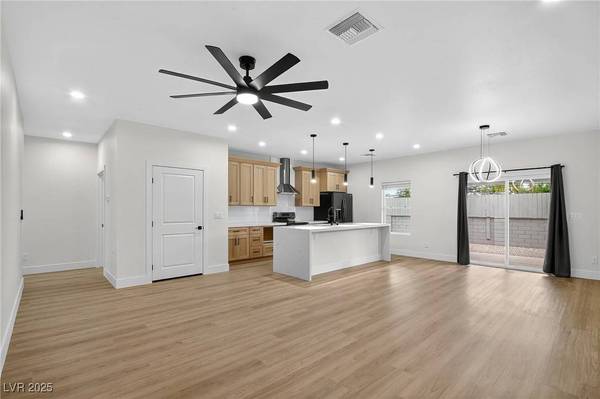 4785 E Cincinnati AVE, Las Vegas, NV 89104