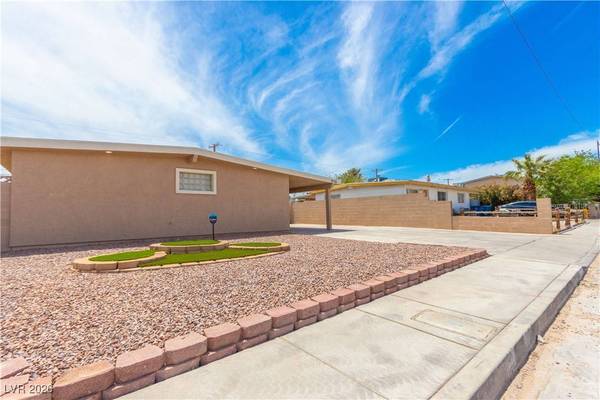 4733 E Harmon AVE, Las Vegas, NV 89121