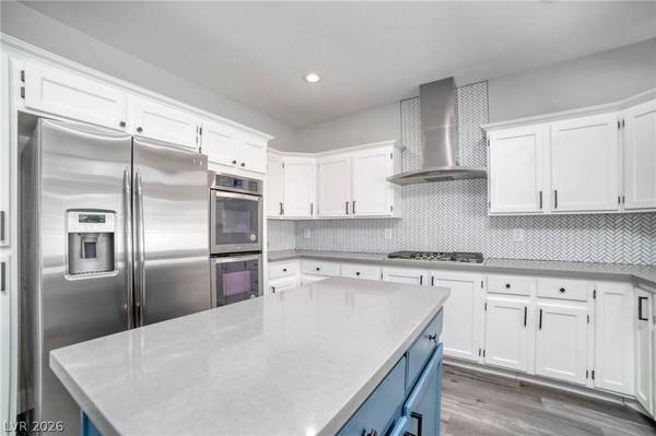 9317 Sienna Ridge DR, Las Vegas, NV 89117