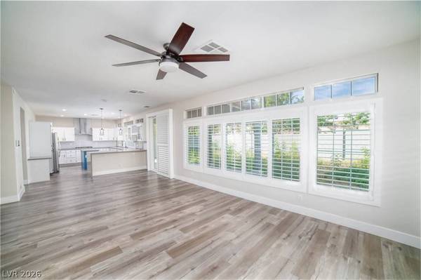 9317 Sienna Ridge DR, Las Vegas, NV 89117