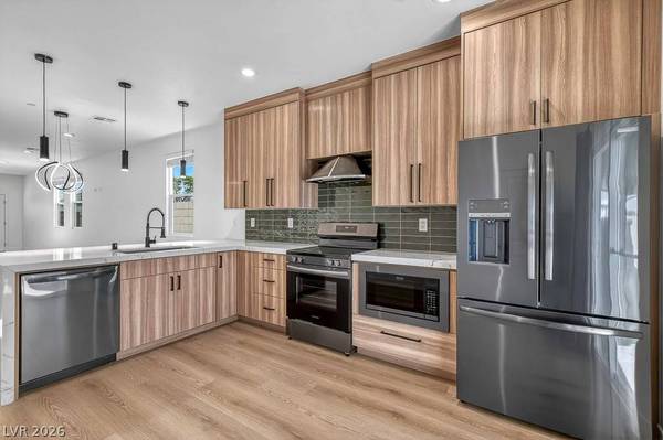 4877 E Cincinnati AVE, Las Vegas, NV 89104