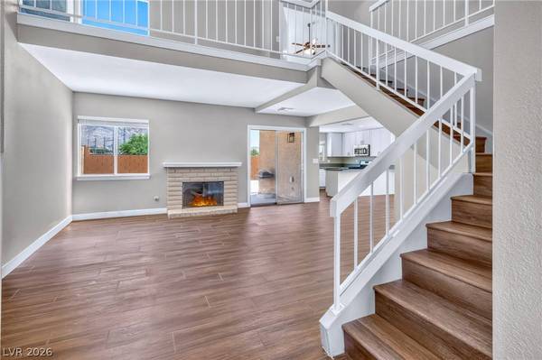 490 Searchlight DR, Las Vegas, NV 89110