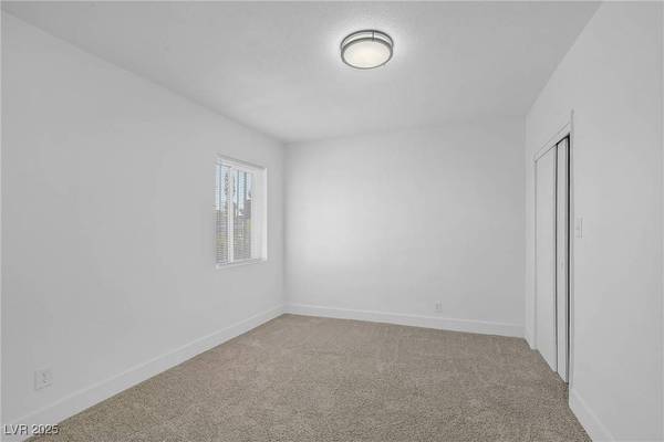 1608 E McDonald AVE, North Las Vegas, NV 89030