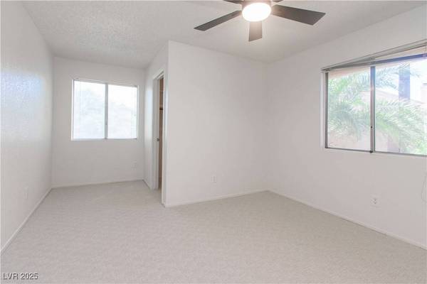 6859 Tamarus ST #101, Las Vegas, NV 89119