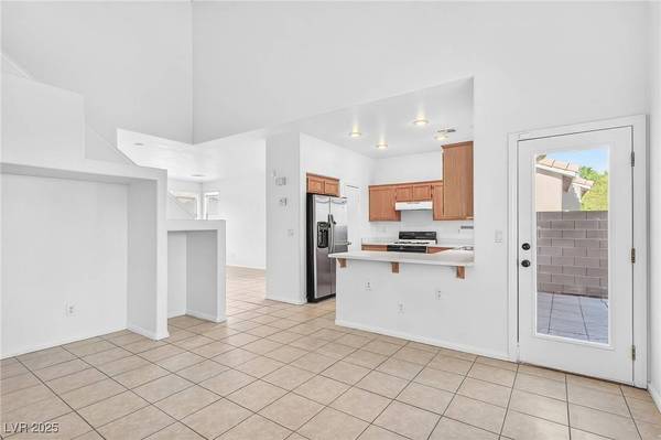 896 Clear Diamond AVE, Las Vegas, NV 89123