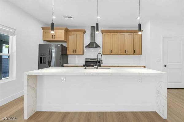 4765 E Cincinnati AVE, Las Vegas, NV 89104