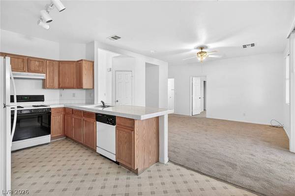 7569 Costanoa ST, Las Vegas, NV 89123