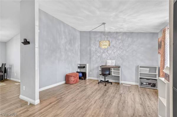 6100 Bluehill AVE, Las Vegas, NV 89156