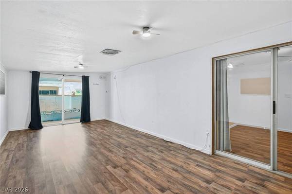 572 Federal ST, Henderson, NV 89015