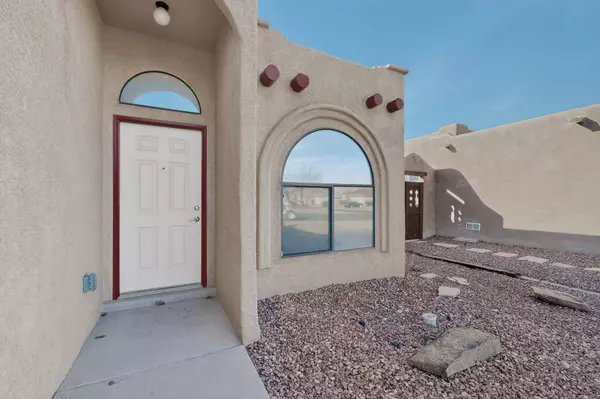 5209 Valentino ST NW, Albuquerque, NM 87120