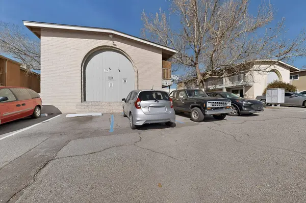 11009 Towner AVE NE, Albuquerque, NM 87112