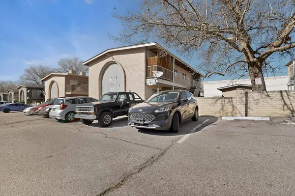 11009 Towner AVE NE, Albuquerque, NM 87112