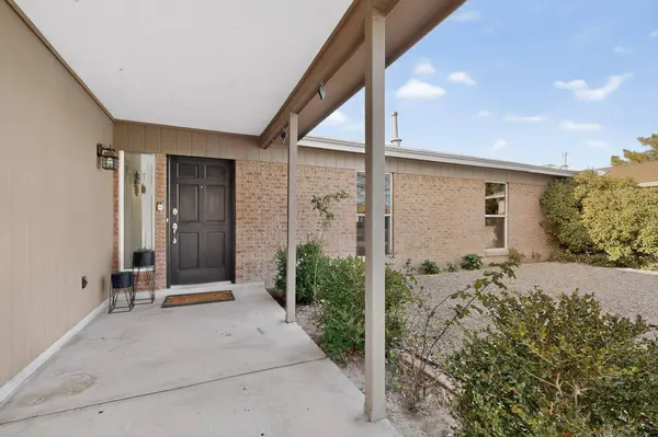 5207 Sooner TRL NW, Albuquerque, NM 87120