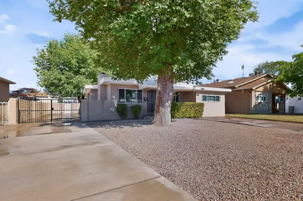 716 Florida ST SE, Albuquerque, NM 87108