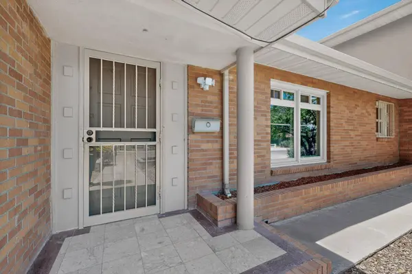 713 Montclaire DR NE, Albuquerque, NM 87110