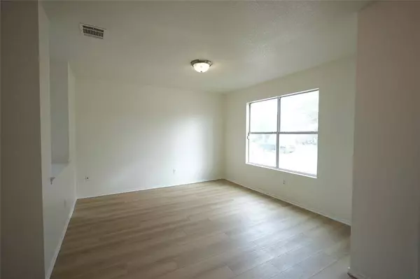 158 Jefferson Drive, Venus, TX 76084