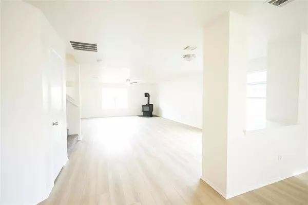 158 Jefferson Drive, Venus, TX 76084