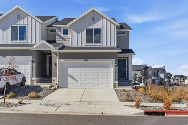 3742 S GOLD BANK DR W #1235, Magna, UT 84044