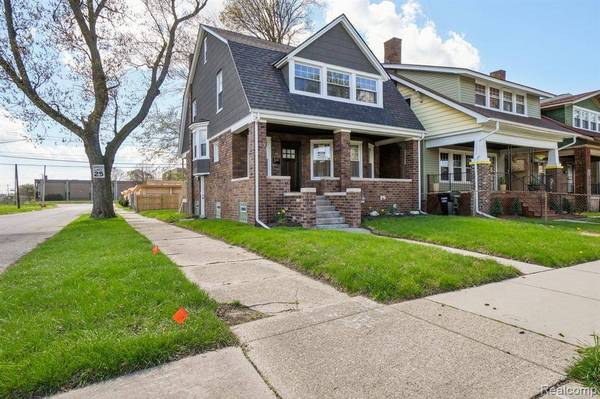 2901 LOTHROP Street, Detroit, MI 48206