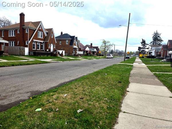 19183 YONKA Street, Detroit, MI 48234