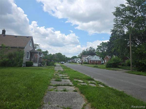 12142 MINDEN Street, Detroit, MI 48205