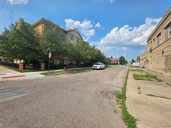 13930 Woodrow Wilson Street, Detroit, MI 48238