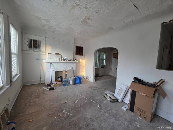 3337 Kendall Street, Detroit, MI 48238