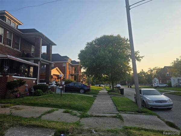 3337 Kendall Street, Detroit, MI 48238