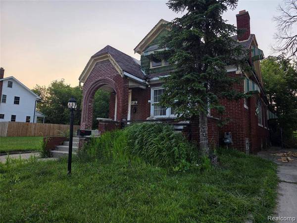 2538 FULLERTON Street, Detroit, MI 48238