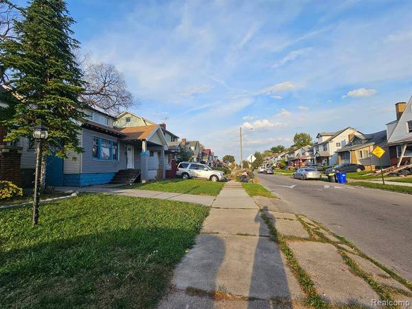 2538 FULLERTON Street, Detroit, MI 48238