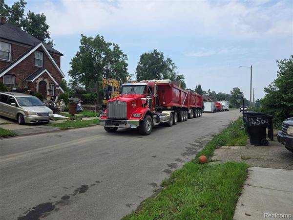 14000 Evergreen Road, Detroit, MI 48223