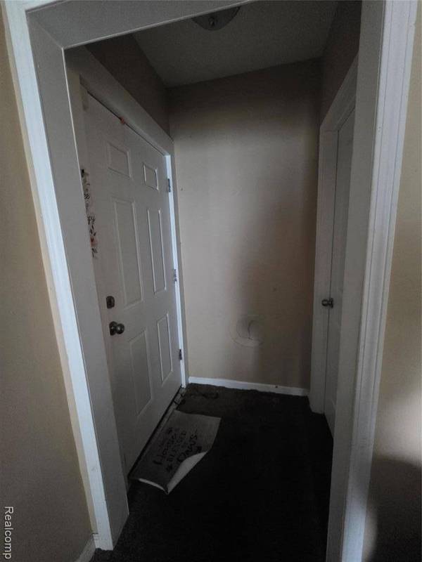 14000 Evergreen Road, Detroit, MI 48223