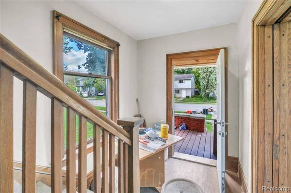 1029 E Holland Avenue, Saginaw, MI 48601