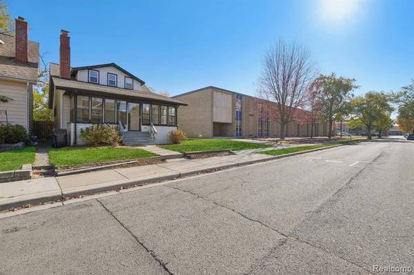 611 S West Street, Royal Oak, MI 48067