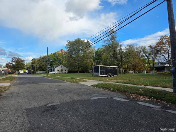 15626 Thatcher Street, Detroit, MI 48235