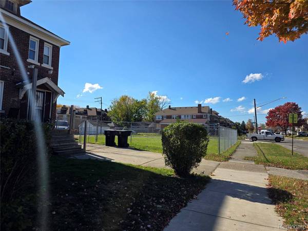 3025 TUXEDO ST, Detroit, MI 48206