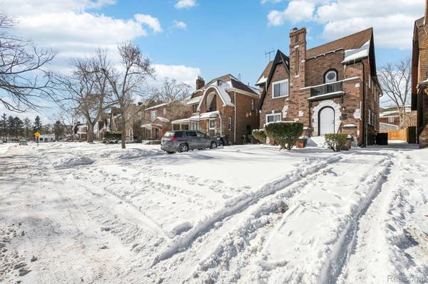 17187 Northlawn ST, Detroit, MI 48221