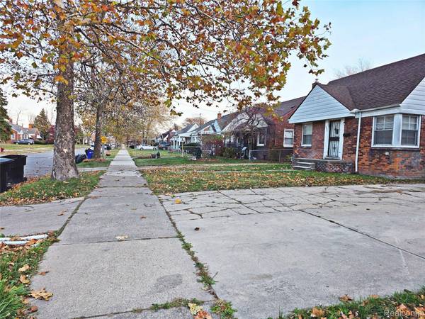 16444 Edmore DR, Detroit, MI 48205
