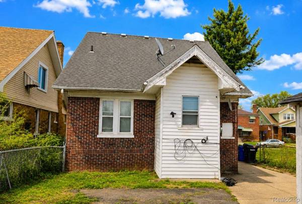 10189 Monica ST, Detroit, MI 48204