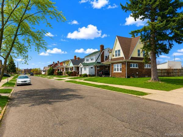 10189 Monica ST, Detroit, MI 48204