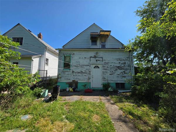 6081 Comstock ST, Detroit, MI 48211