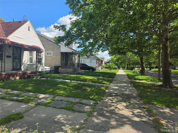 18608 Greeley St, Detroit, MI 48203